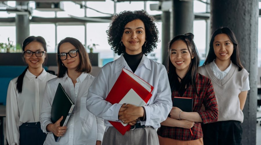 udostepnienie pracownikow